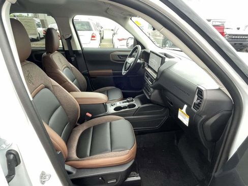 New 2026 Ford Bronco Sport Outer Banks AWD/4WD image 21