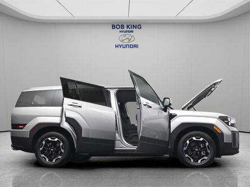 New 2026 Hyundai Santa Fe SE FWD image 21