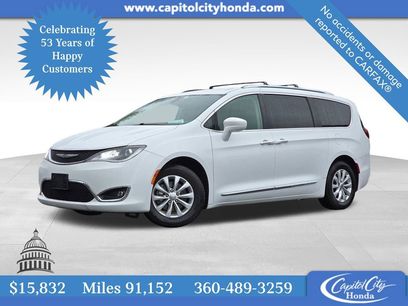 Used 2019 Chrysler Pacifica Touring-L