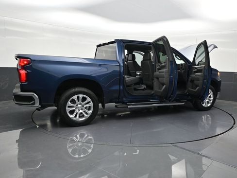 Used 2023 Chevrolet Silverado 1500 LTZ RWD image 31