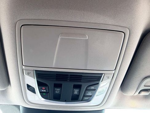 Used 2026 Acura MDX SH-AWD image 30