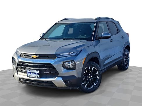 Used 2023 Chevrolet TrailBlazer LT w/ Convenience Package image 1