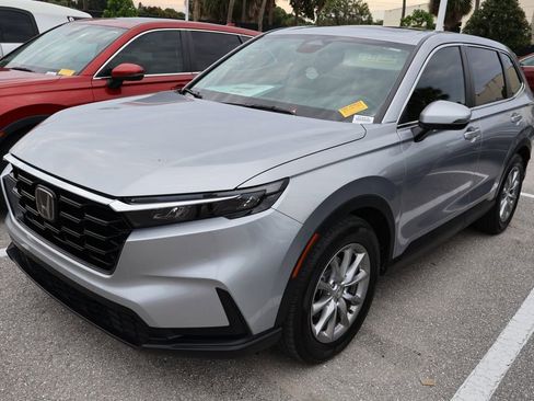 Used 2026 Honda CR-V EX image 2