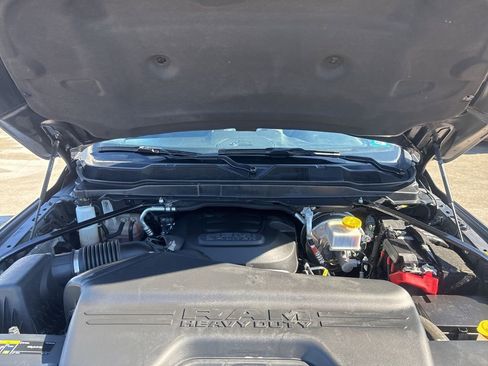 Used 2024 RAM 2500 Tradesman w/ Snow Chief Group image 30