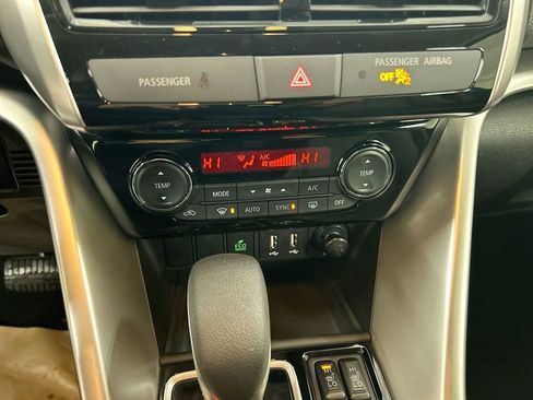 New 2026 Mitsubishi Eclipse Cross SE AWD/4WD image 18