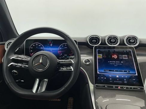 Certified 2025 Mercedes-Benz GLC 300 4MATIC image 3