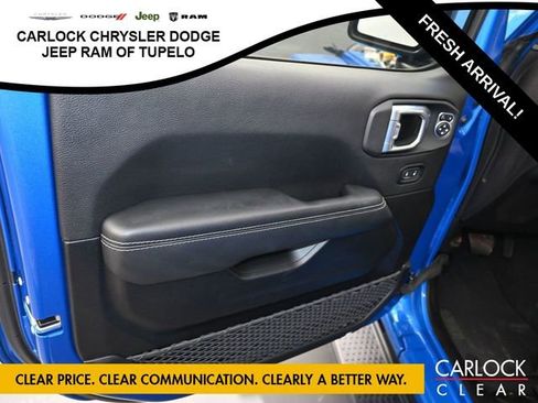 Used 2022 Jeep Wrangler Sahara image 14