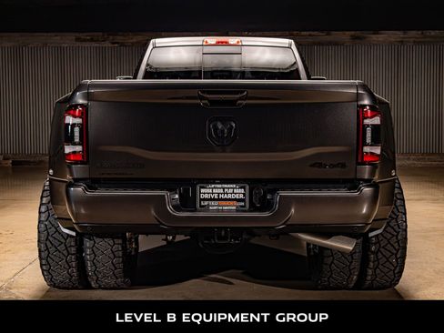 Used 2024 RAM 3500 Laramie w/ Night Edition image 8