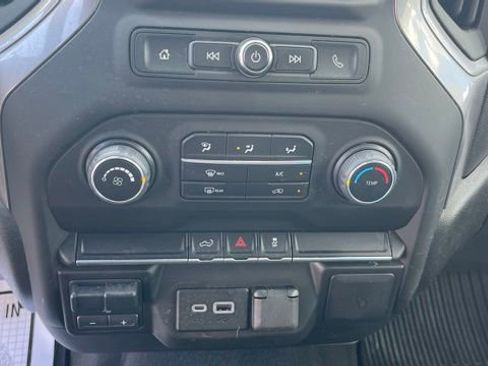 Used 2023 Chevrolet Silverado 2500 Custom w/ Custom Value Package image 17