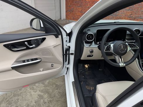 New 2026 Mercedes-Benz C 300 4MATIC Sedan image 9