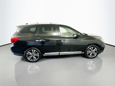Used 2020 Nissan Pathfinder Platinum AWD/4WD image 8