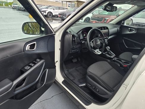 Certified 2023 Kia Soul EX FWD image 21