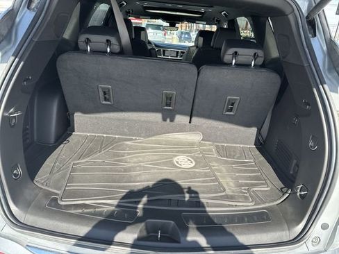 Certified 2023 Buick Enclave Avenir w/ Avenir Technology Package image 24