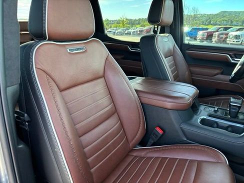 Used 2025 GMC Sierra 1500 Denali Ultimate AWD/4WD image 24