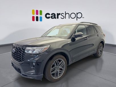 Used 2025 Ford Explorer ST-Line w/ ST-Line Street Pack