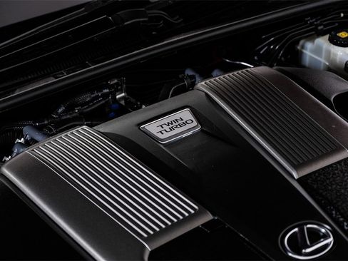 Used 2018 Lexus LS 500 image 53