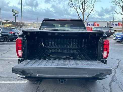 Used 2020 GMC Sierra 1500 Elevation w/ Elevation Value Package image 21