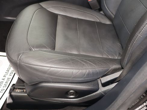 Used 2018 Mercedes-Benz GLS 450 4MATIC image 12