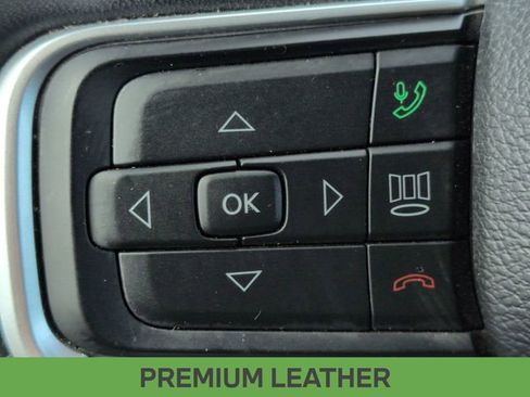 Used 2024 Jeep Wagoneer Series II w/ Flexible Seating Group image 18