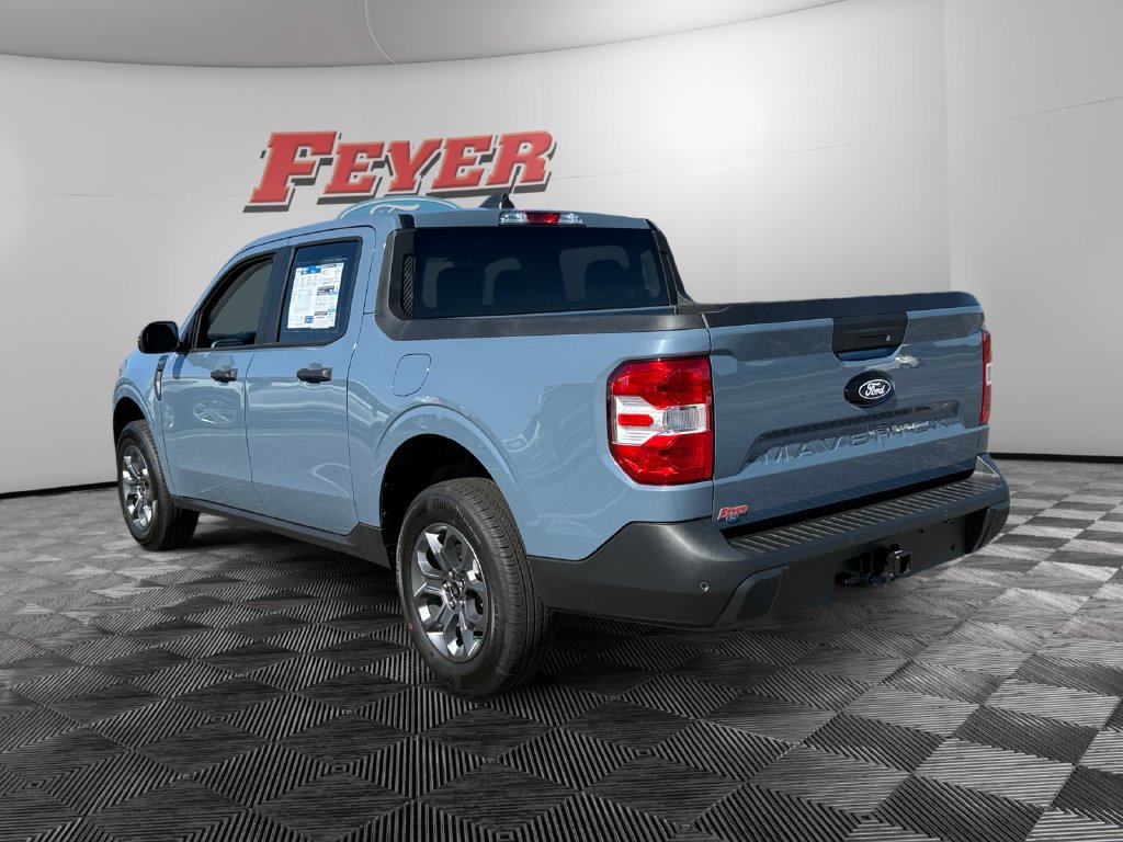 New 2026 Ford Maverick XLT w/ XLT Luxury Package FWD image 3
