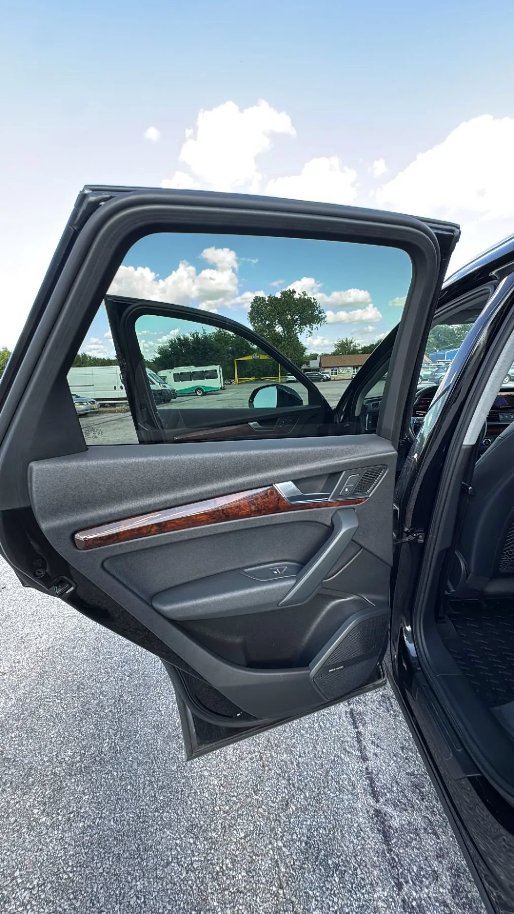 Used 2018 Audi Q5 2.0T Premium Plus AWD/4WD image 15
