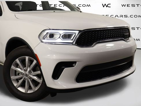 Used 2023 Dodge Durango SXT image 43