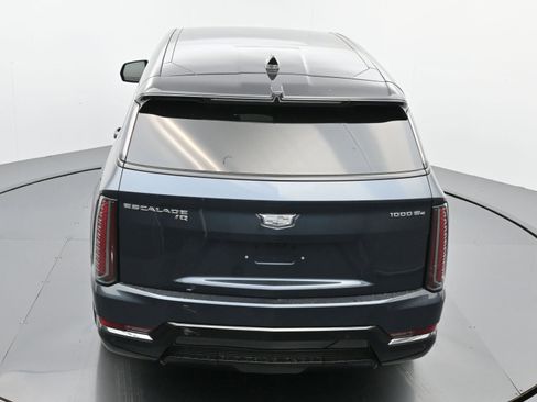 New 2026 Cadillac Escalade IQ Sport 1 w/ LPO, Floor Liner Package image 26