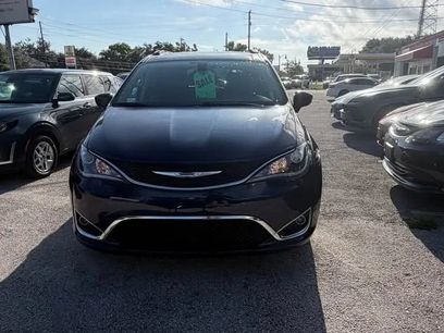 Used 2017 Chrysler Pacifica Touring-L