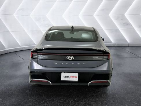 Used 2025 Hyundai Sonata SEL FWD image 5
