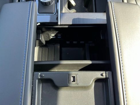 Used 2024 Toyota Tundra Platinum image 14