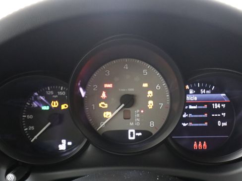 New 2026 Porsche Macan S image 18