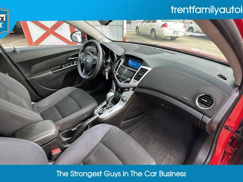Used 2016 Chevrolet Cruze LT image 51