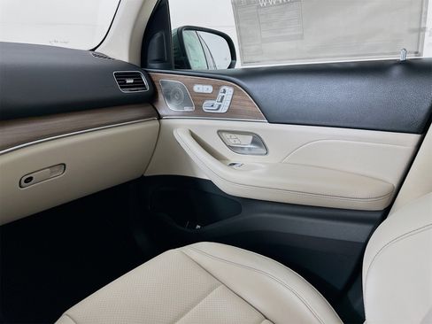 New 2026 Mercedes-Benz GLE 450 4MATIC image 26