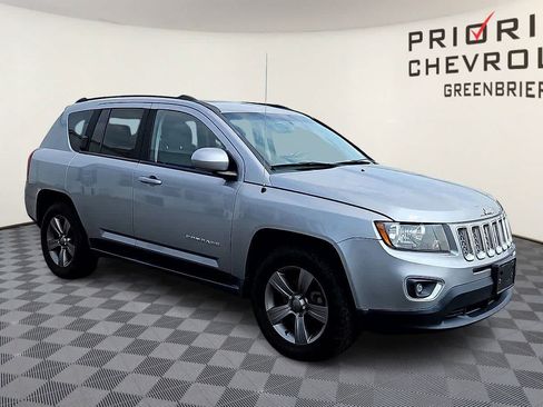 Used 2016 Jeep Compass High Altitude AWD/4WD image 2