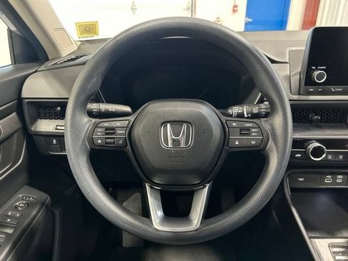 Certified 2024 Honda CR-V EX image 17