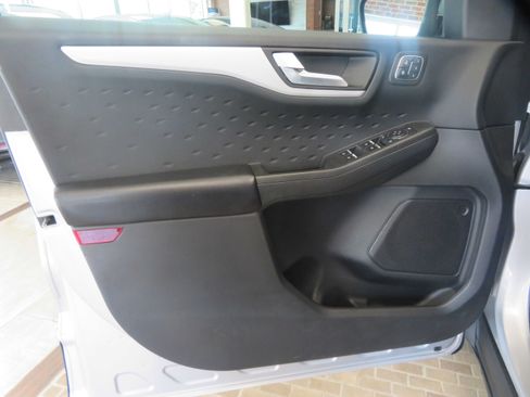 Used 2020 Ford Escape SEL AWD/4WD image 13