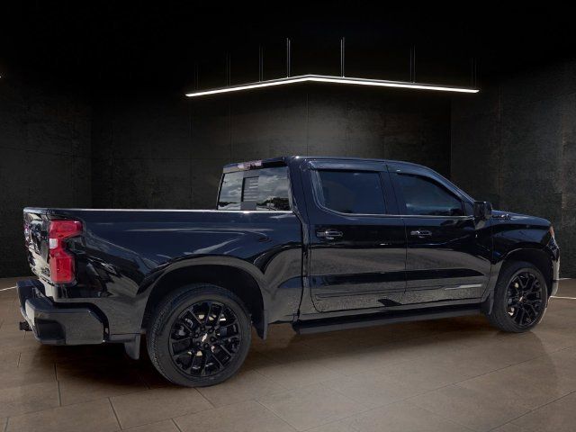 Used 2024 Chevrolet Silverado 1500 High Country w/ High Country Premium Package AWD/4WD image 7