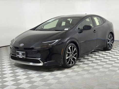 Used 2024 Toyota Prius Prime XSE Premium image 1