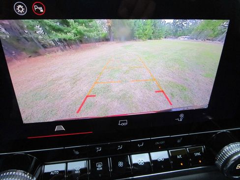 New 2026 GMC Canyon Elevation w/ Convenience Package image 42