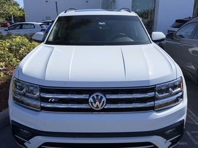 Used 2020 Volkswagen Atlas SE w/ Panoramic Sunroof Package
