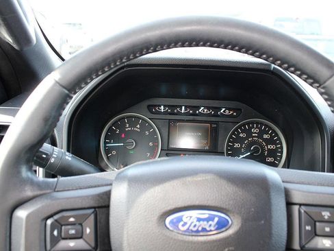 Used 2019 Ford F150 XLT w/ Equipment Group 302A Luxury image 31