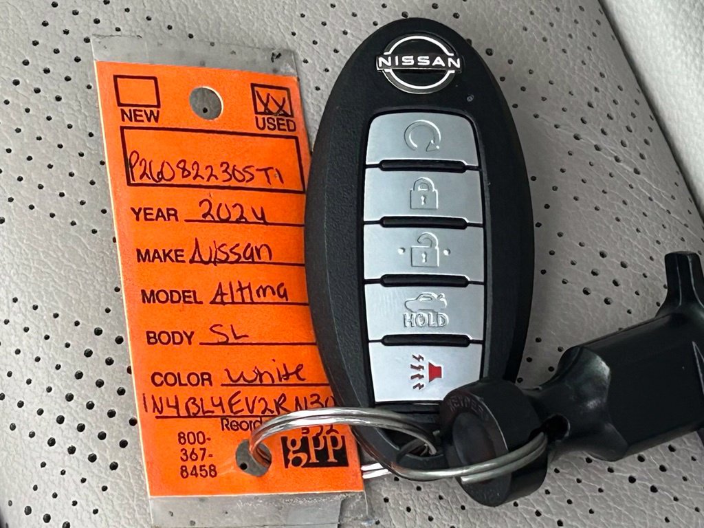 Used 2024 Nissan Altima 2.5 SL FWD image 53