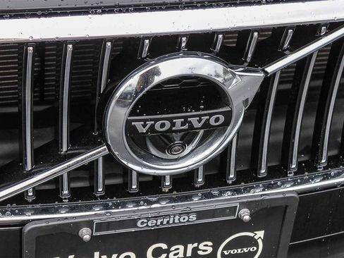 Used 2019 Volvo S90 T8 Inscription w/ Advanced Package image 5