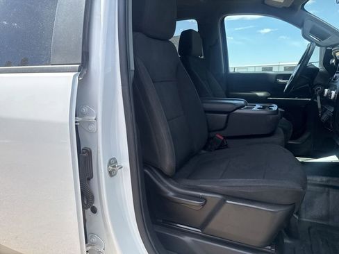 Used 2022 GMC Sierra 2500 Pro w/ Convenience Package RWD image 34