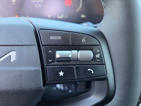 New 2026 Kia Sportage SX image 16