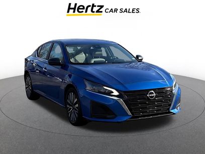 Used 2025 Nissan Altima 2.5 SV