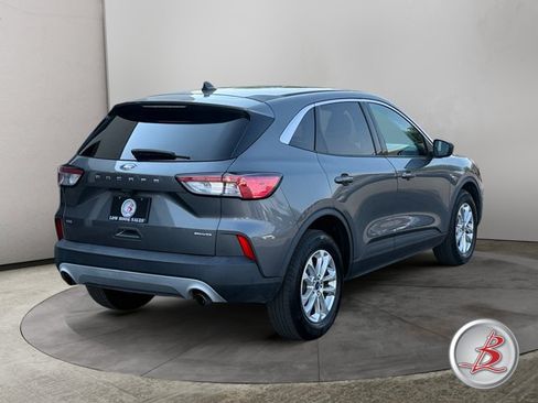 Used 2022 Ford Escape SE AWD/4WD image 7