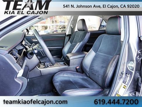 Used 2017 Toyota Camry XSE w/ Moonroof Package FWD image 14