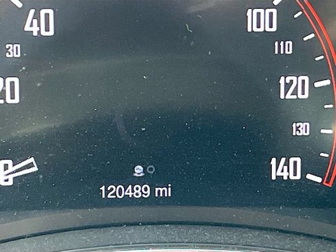 Used 2015 Dodge Durango R/T w/ Technology Group AWD/4WD image 12