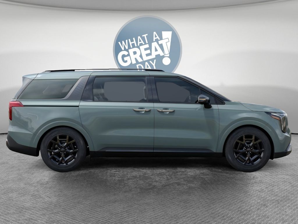 New 2027 Kia Carnival EX FWD image 6